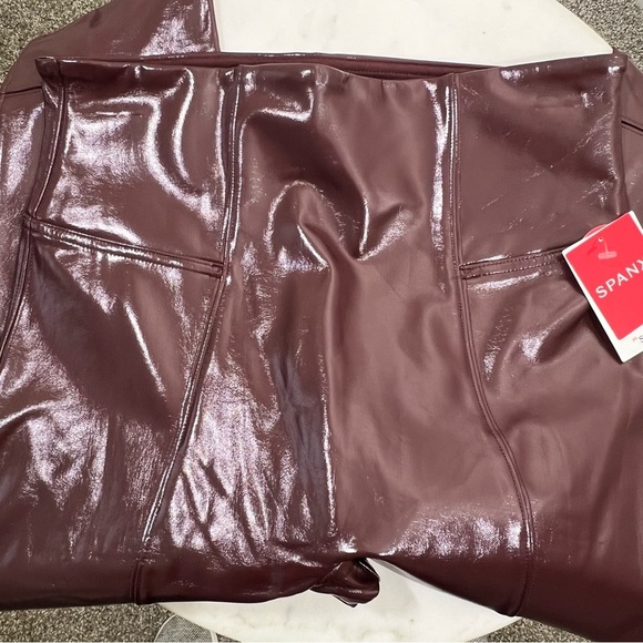 SPANX NWT Faux Patent Leather Hidden Contour Waistband Leggings Sizes S & M - Picture 10 of 15